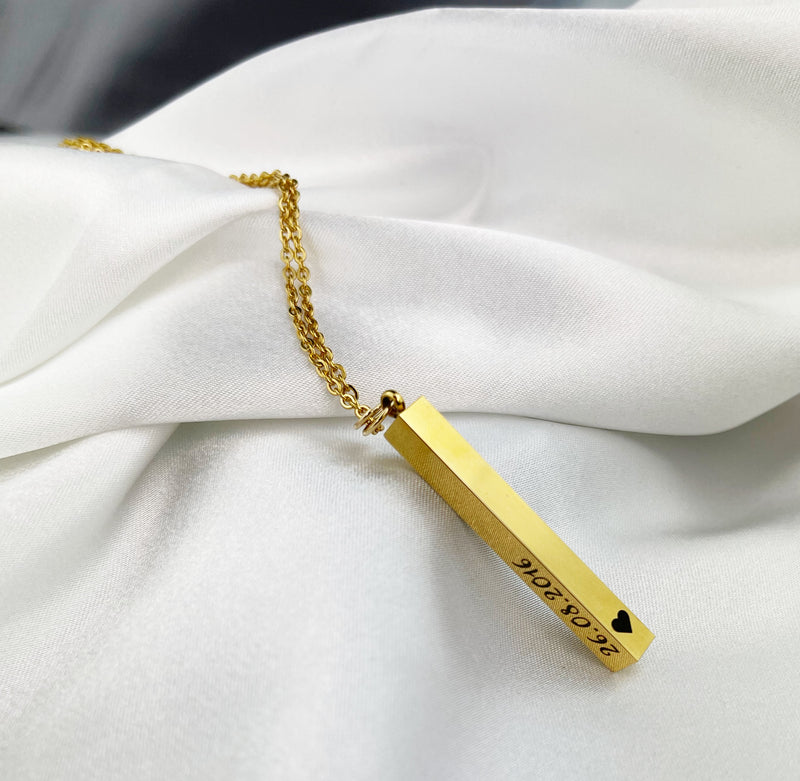 3D barhalsband med gravyr - personligt halsband / guld, silver eller roséguld VIK-109