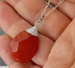 Jade Drop Silverkedja - 925 Sterling Granatäpple Kristall Röd Ädelsten Halsband - K925-42