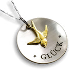 Lucky Charm Golden Swallow Graveringskedja - 925 Sterling Silver Statement Graverat halsband - K925-113